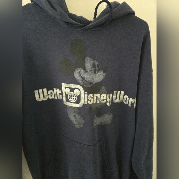 Disneyland Walt Disney World Mickey Mouse Hoodie Mens Size Medium Navy Blue Hane - Picture 2 of 7